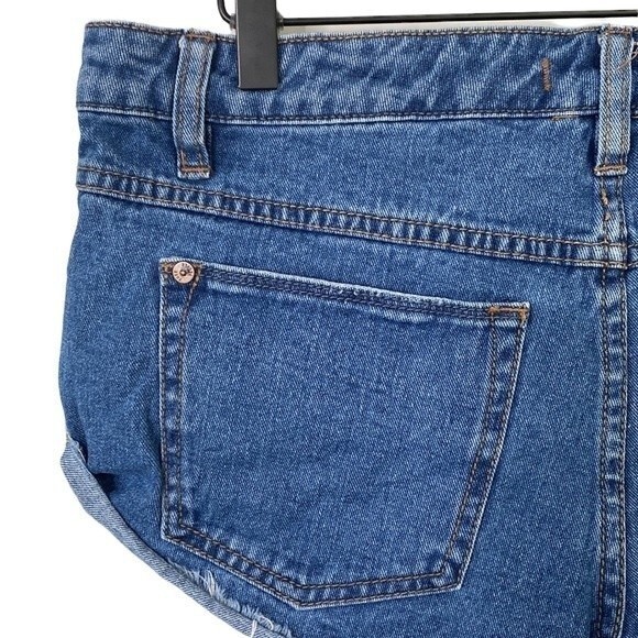 Free People Irreplaceable Cut Off Shorts Distressed Fray - Picture 5 of 12